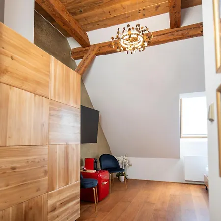 Guest house Dum U Mesta Milana - Sedm Dveri, Sedm Svetu Lanskroun