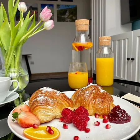 Dum U Mesta Milana - Sedm Dveri, Sedm Svetu Guest house Lanskroun