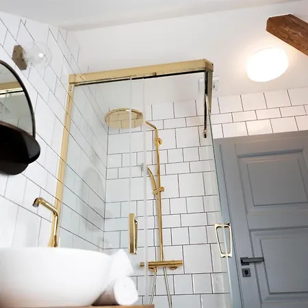 Dum U Mesta Milana - Sedm Dveri, Sedm Svetu Guest house *