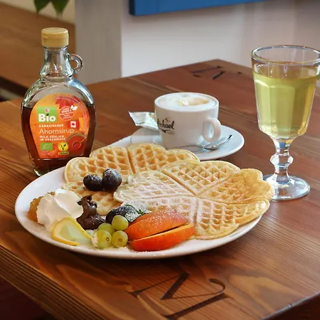Pensjonat Dum U Mesta Milana - Sedm Dveri, Sedm Svetu 4*