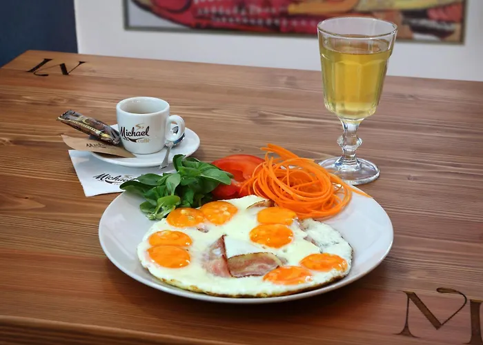 Dum U Mesta Milana - Sedm Dveri, Sedm Svetu Lanškroun